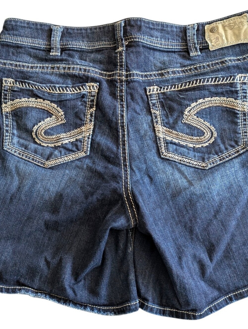 Silver Jeans Co Suki Mid Rise Contrast Stitch Dark Wash Denim Shorts Womens 16